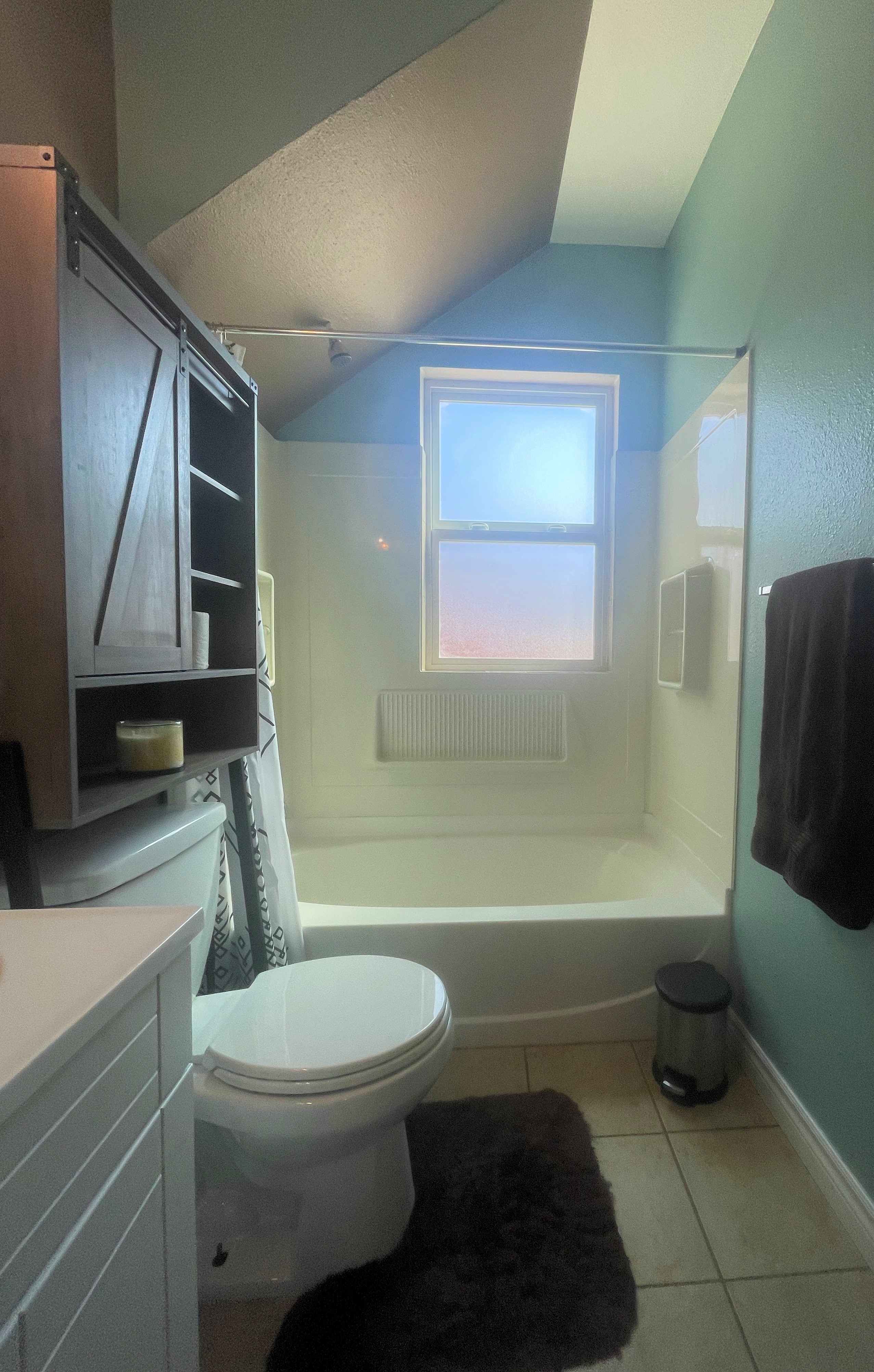 Priest River, Idaho, 83856, United States, 2 Bedrooms Bedrooms, ,2 BathroomsBathrooms,Residential,For Sale,1928264