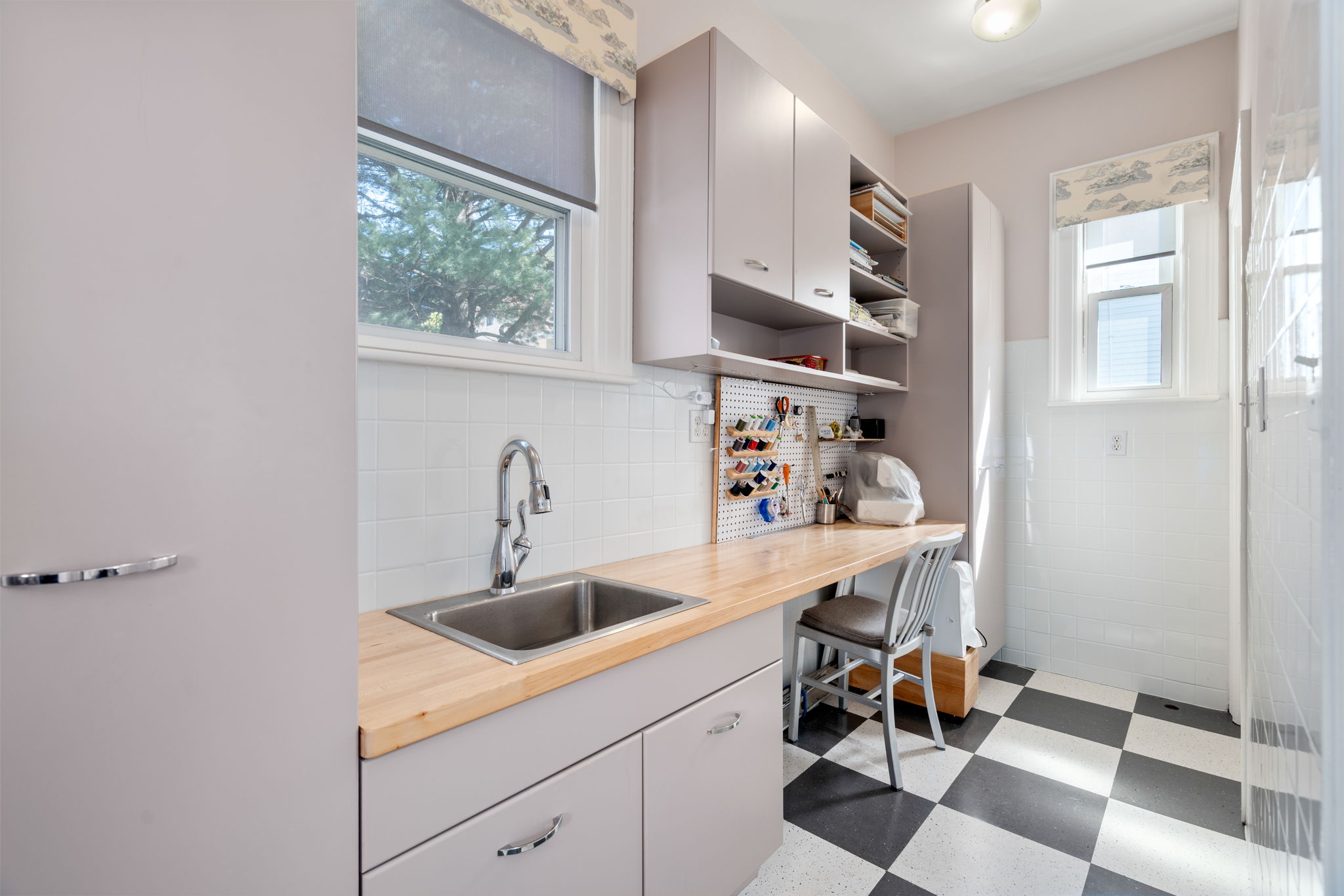  121 Thorndike Street, Brookline, MA, 02446 - 物件實景