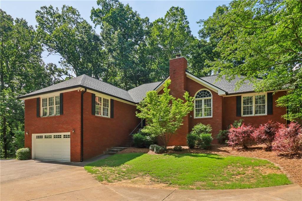 Flowery Branch, Georgia, 30542, United States, 4 Bedrooms Bedrooms, ,3 BathroomsBathrooms,Residential,For Sale,1923417
