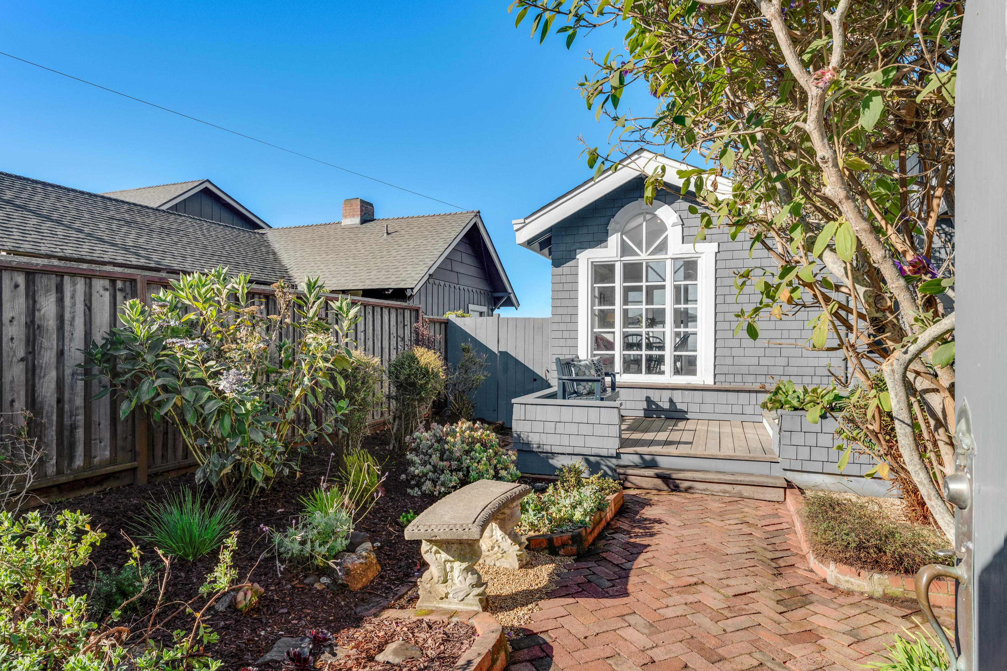  7141 Cliff Avenue, Bodega Bay, CA 94923 - 物件實景