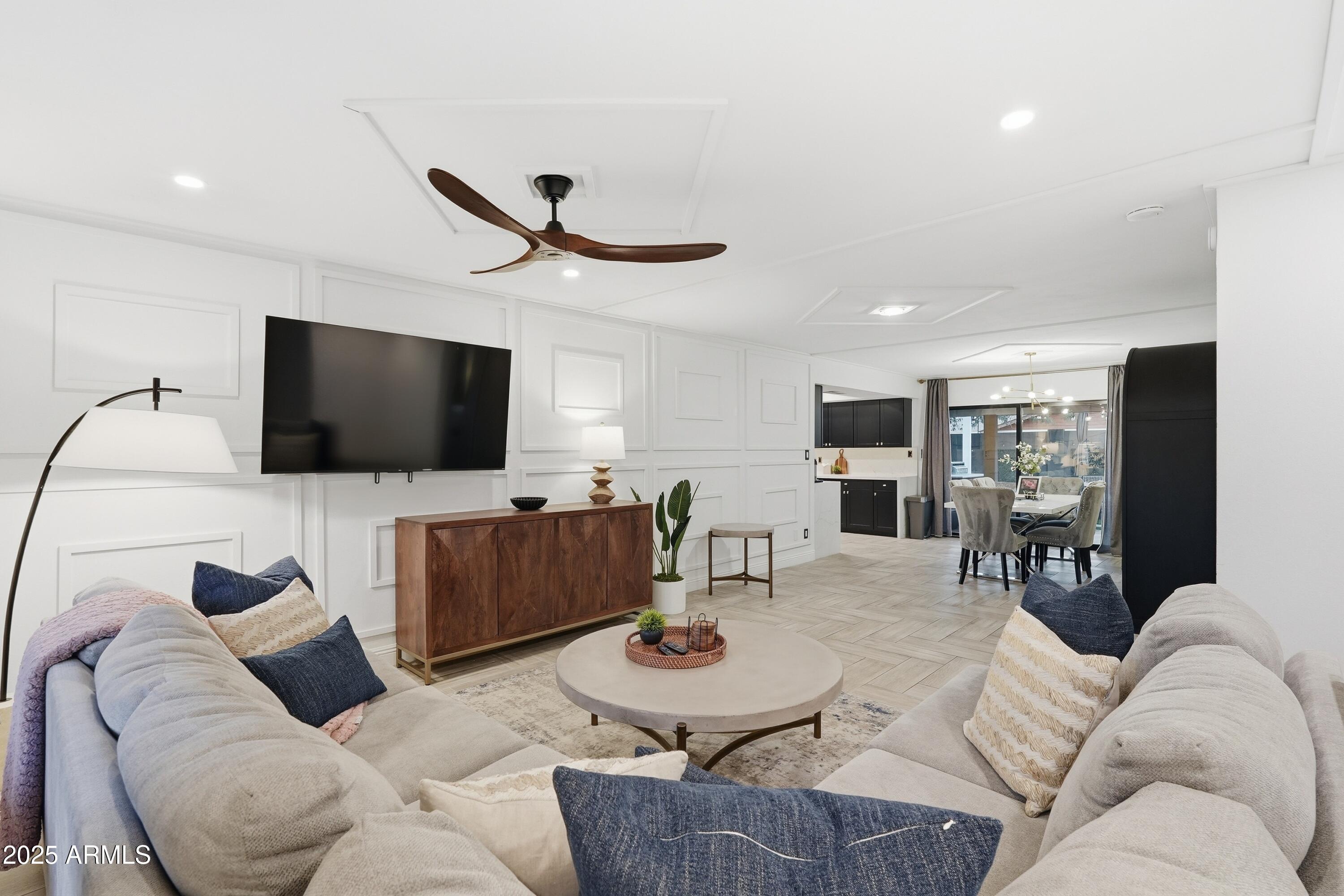 Scottsdale, Arizona, 85251, United States, 4 Bedrooms Bedrooms, ,2 BathroomsBathrooms,Residential,For Sale,2001861