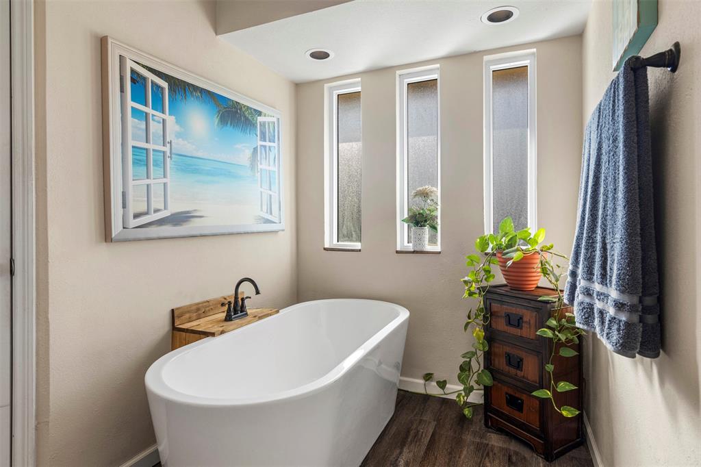 Murphy, Texas, 75094, United States, 3 Bedrooms Bedrooms, ,2 BathroomsBathrooms,Residential,For Sale,1997334