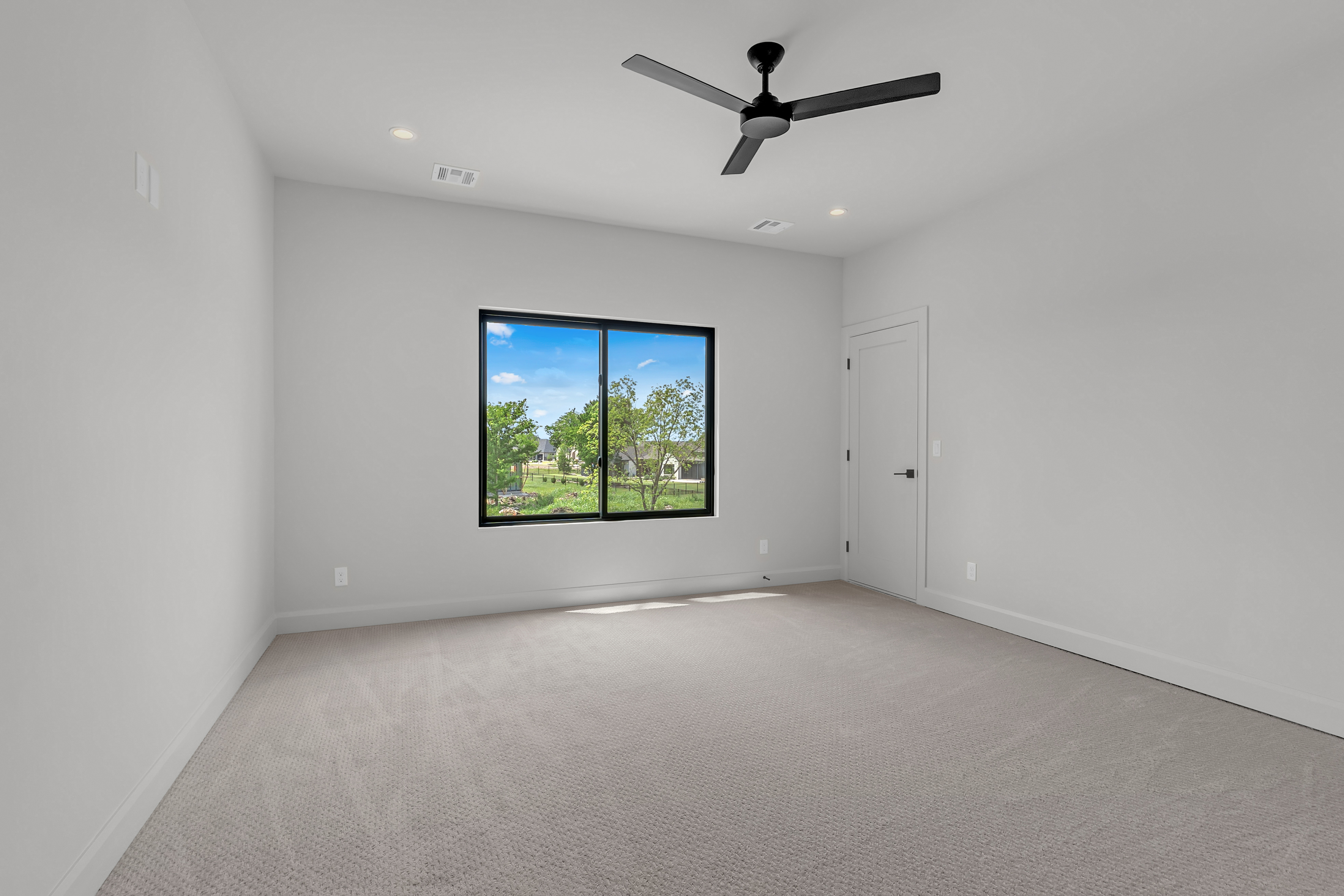  17683 East White Tail Cove, Owasso, OK 74055 - 物件實景