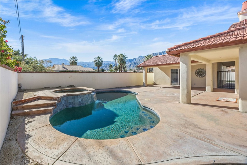 La Quinta, California, 92253, United States, 3 Bedrooms Bedrooms, ,3 BathroomsBathrooms,Residential,For Sale,2026892