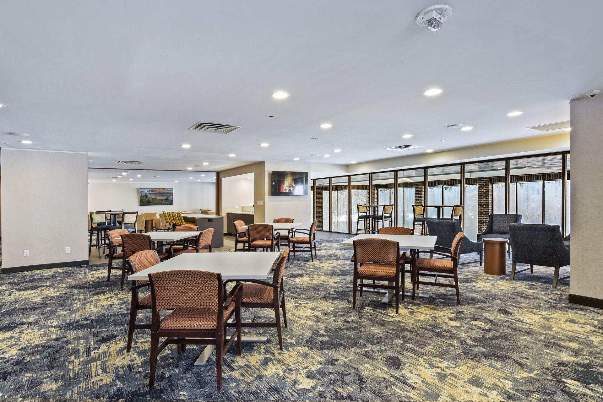 Minneapolis, Minnesota, 55403, United States, 2 Bedrooms Bedrooms, ,1 BathroomBathrooms,Residential,For Sale,1829145