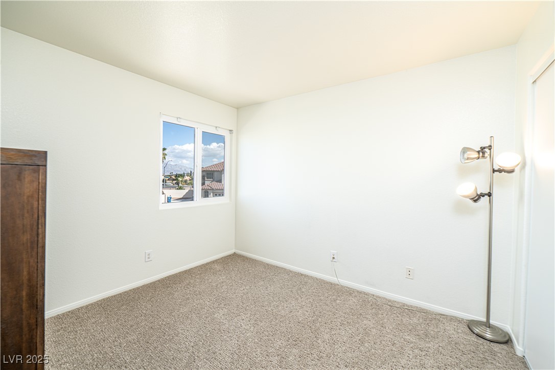 Las Vegas, Nevada, 89129, United States, 4 Bedrooms Bedrooms, ,3 BathroomsBathrooms,Residential,For Sale,1958001