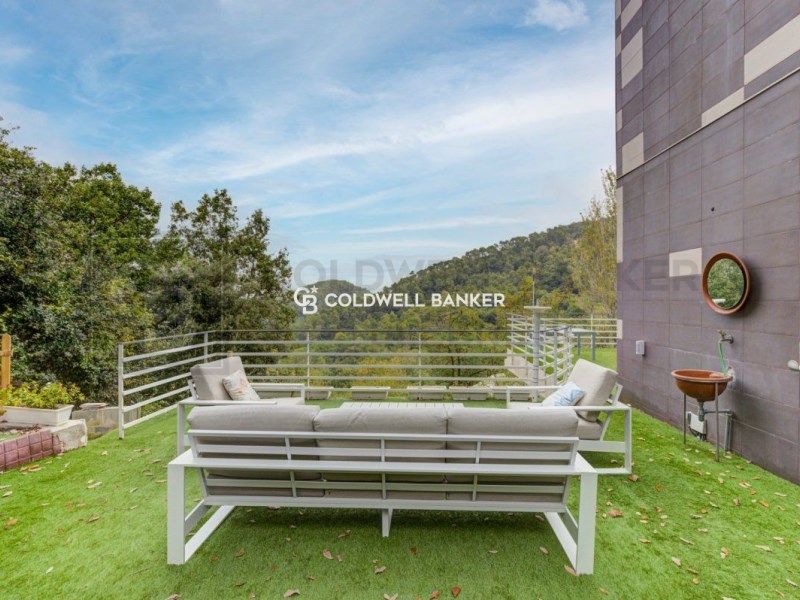 Barcelona, Barcelona, Sarri? - Sant Gervasi, Vallv, Barcelona, Catalonia, ES, 6 Bedrooms Bedrooms, ,4 BathroomsBathrooms,Residential,For Sale,Barcelona, Barcelona, Sarri? - Sant Gervasi, Vallv,1448658