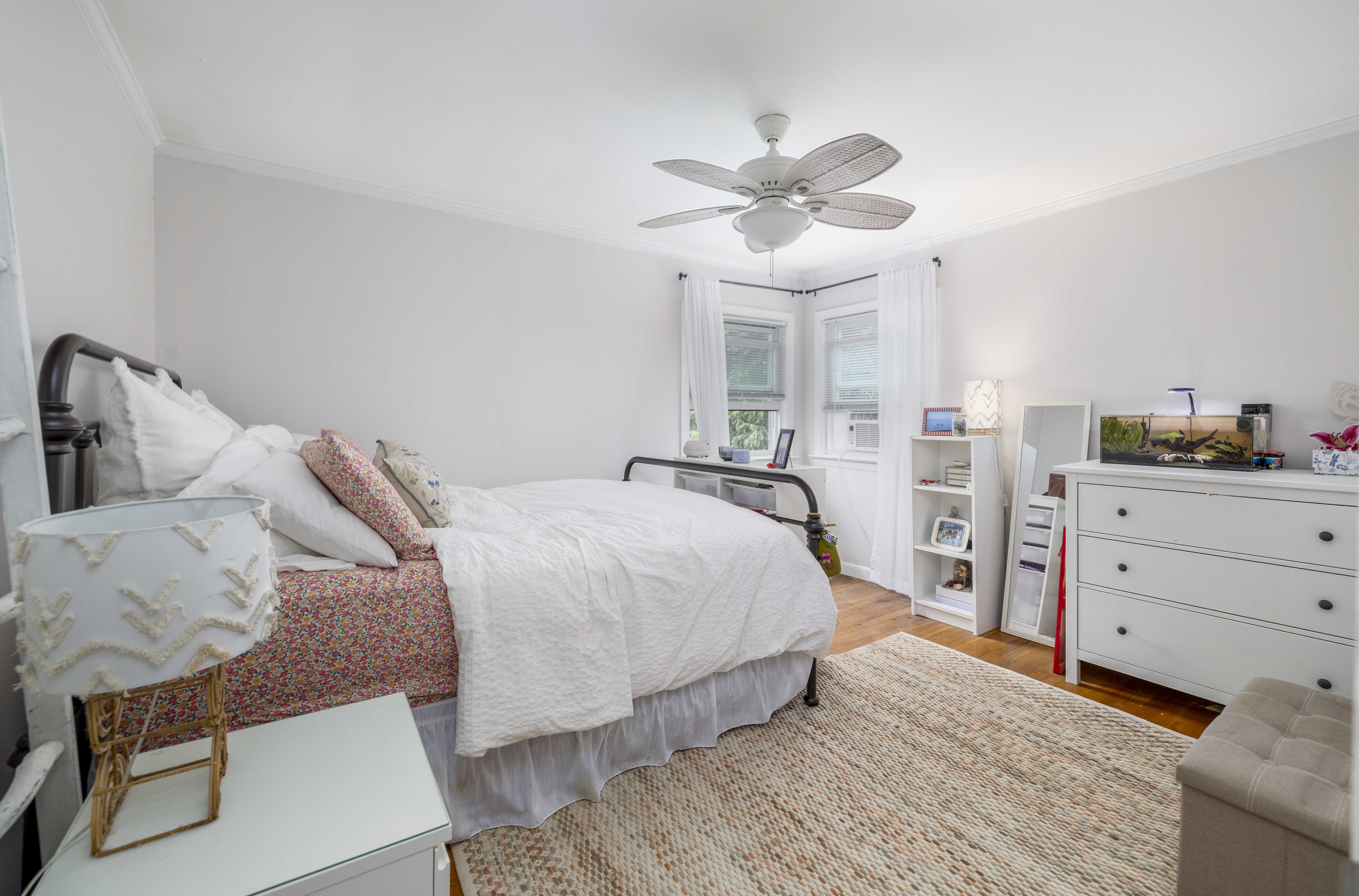  6 Blenheim Court, Rockville Centre, NY, 11570 - 物件實景