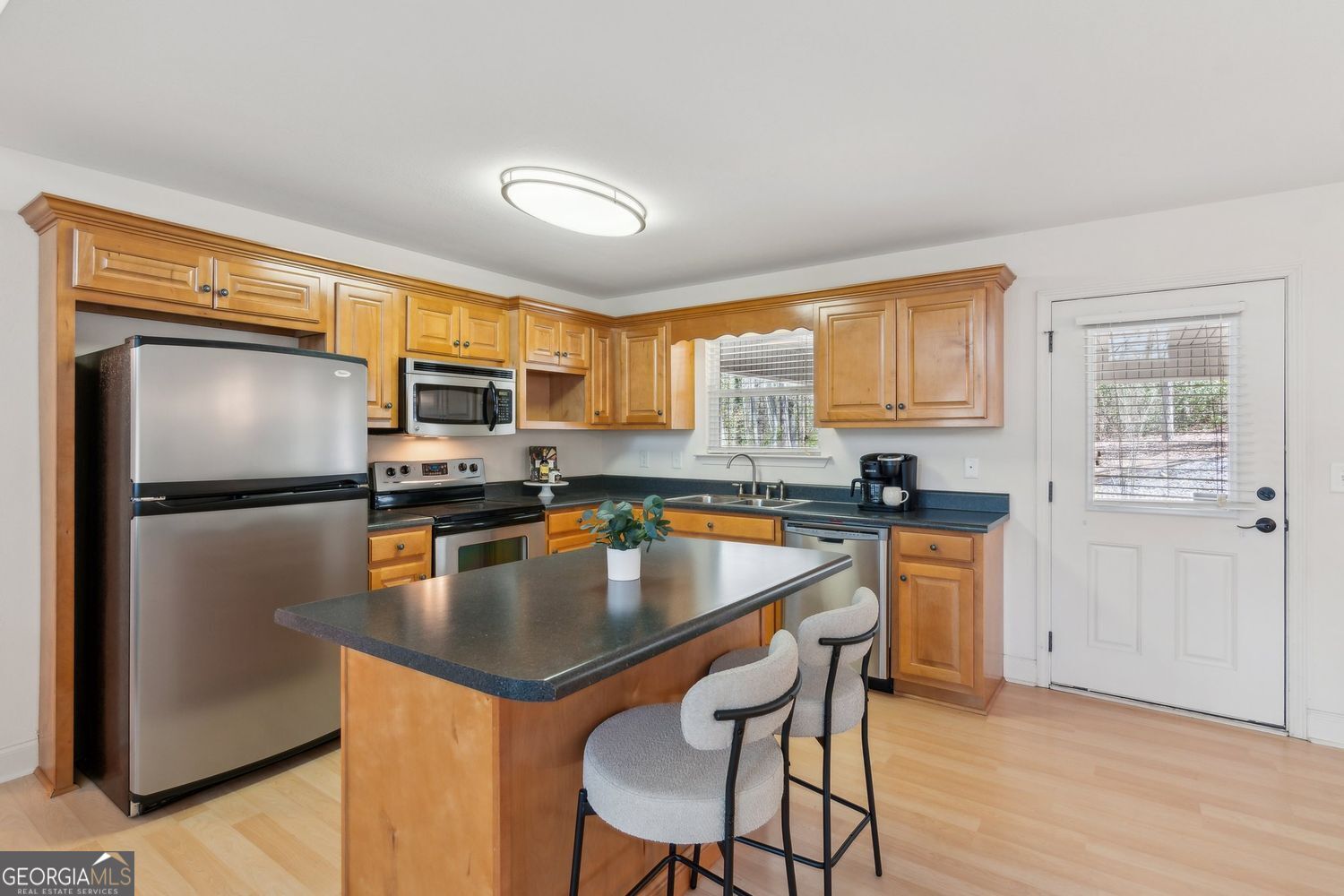 Blairsville, Georgia, 30512, United States, 4 Bedrooms Bedrooms, ,3 BathroomsBathrooms,Residential,For Sale,1858971