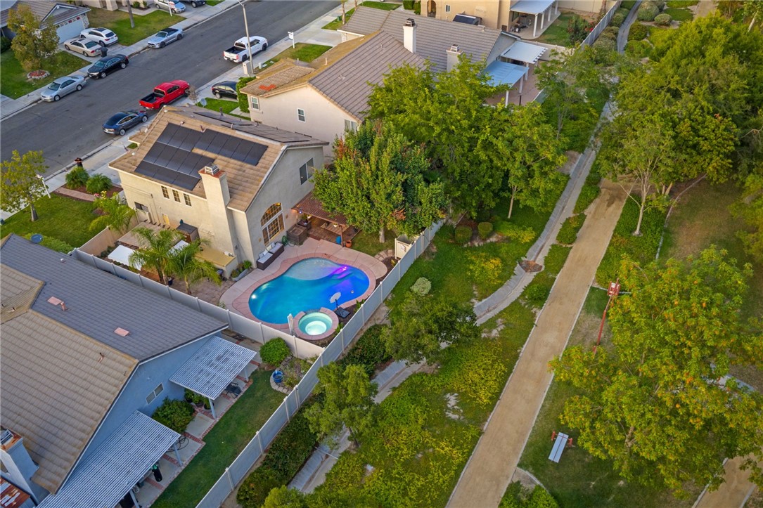Temecula, California, 92592, United States, 3 Bedrooms Bedrooms, ,3 BathroomsBathrooms,Residential,For Sale,1927855