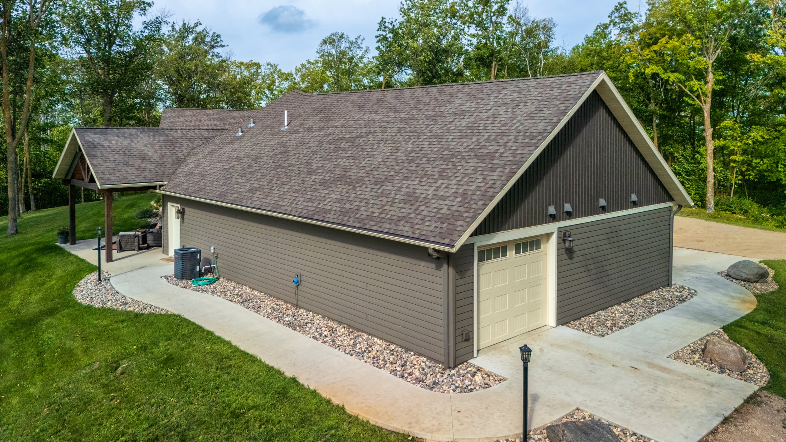 Clearbrook, Minnesota, 56634, United States, 4 Bedrooms Bedrooms, ,3 BathroomsBathrooms,Residential,For Sale,1921675
