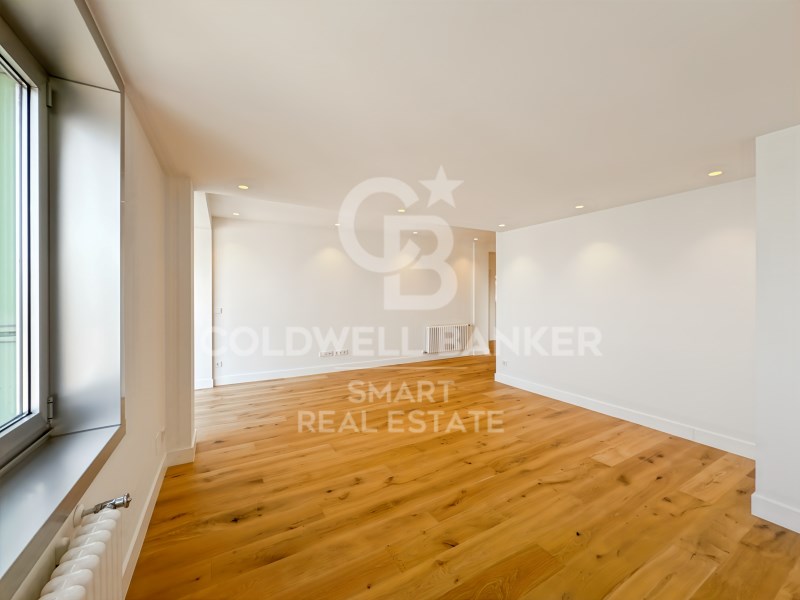 A Coruña, Galicia, 15006, ES, 3 Bedrooms Bedrooms, ,2 BathroomsBathrooms,Residential,For Sale,1932628