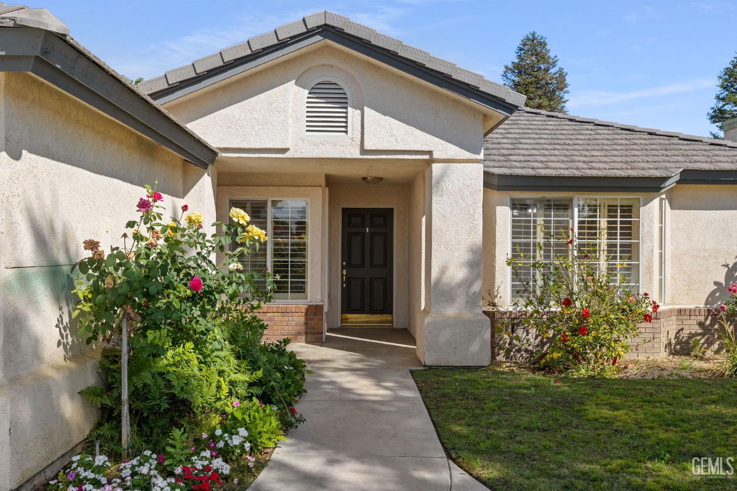 Bakersfield, California, 93311, United States, 5 Bedrooms Bedrooms, ,3 BathroomsBathrooms,Residential,For Sale,1941584