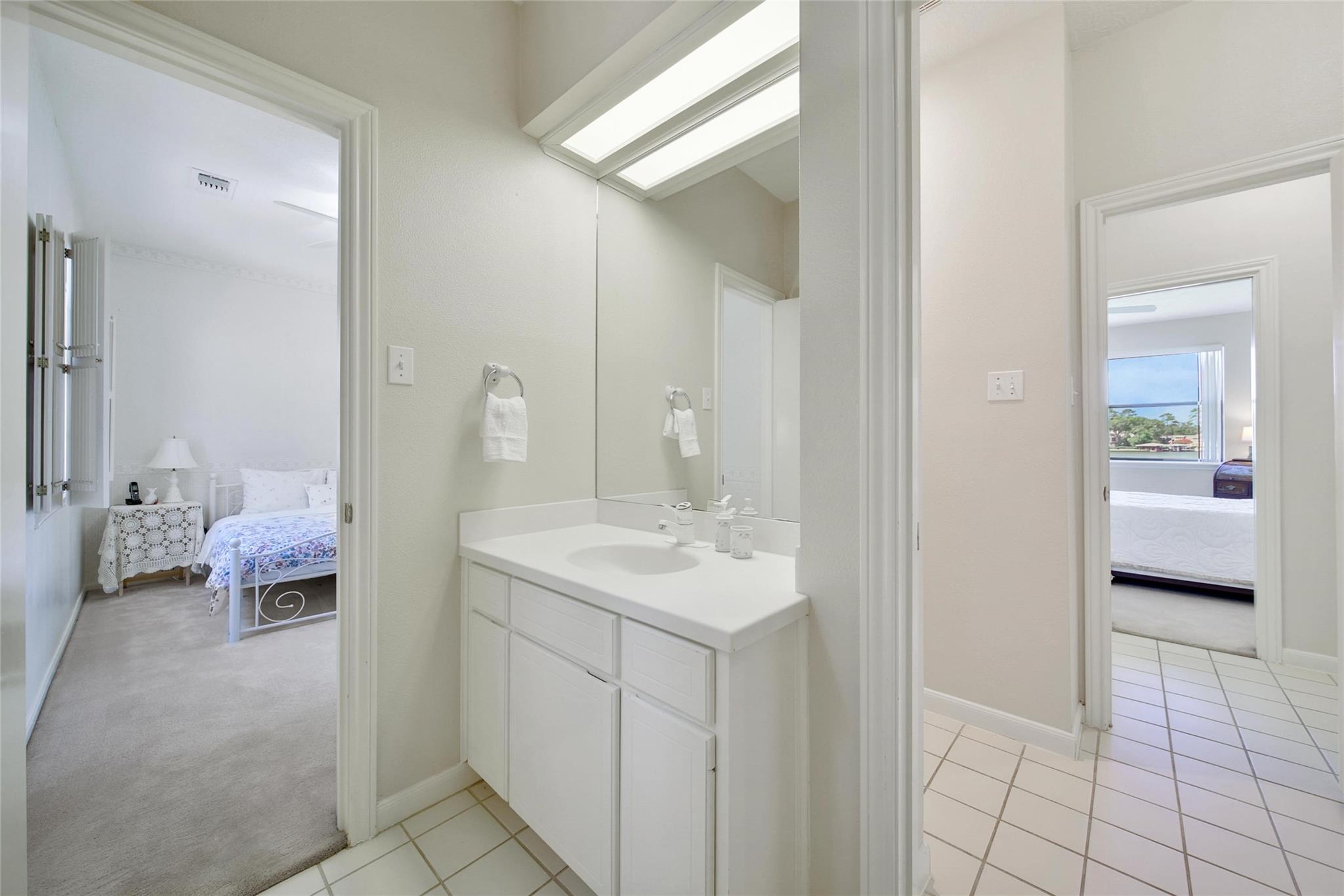 Conroe, Texas, 77356, United States, 3 Bedrooms Bedrooms, ,4 BathroomsBathrooms,Residential,For Sale,1974548