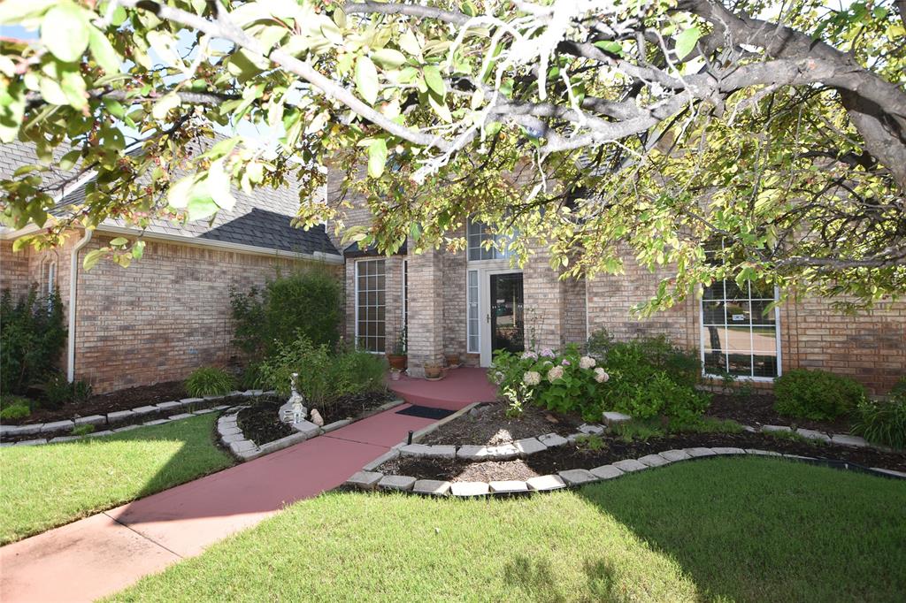 Oklahoma City, Oklahoma, 73142, United States, 5 Bedrooms Bedrooms, ,4 BathroomsBathrooms,Residential,For Sale,1935370