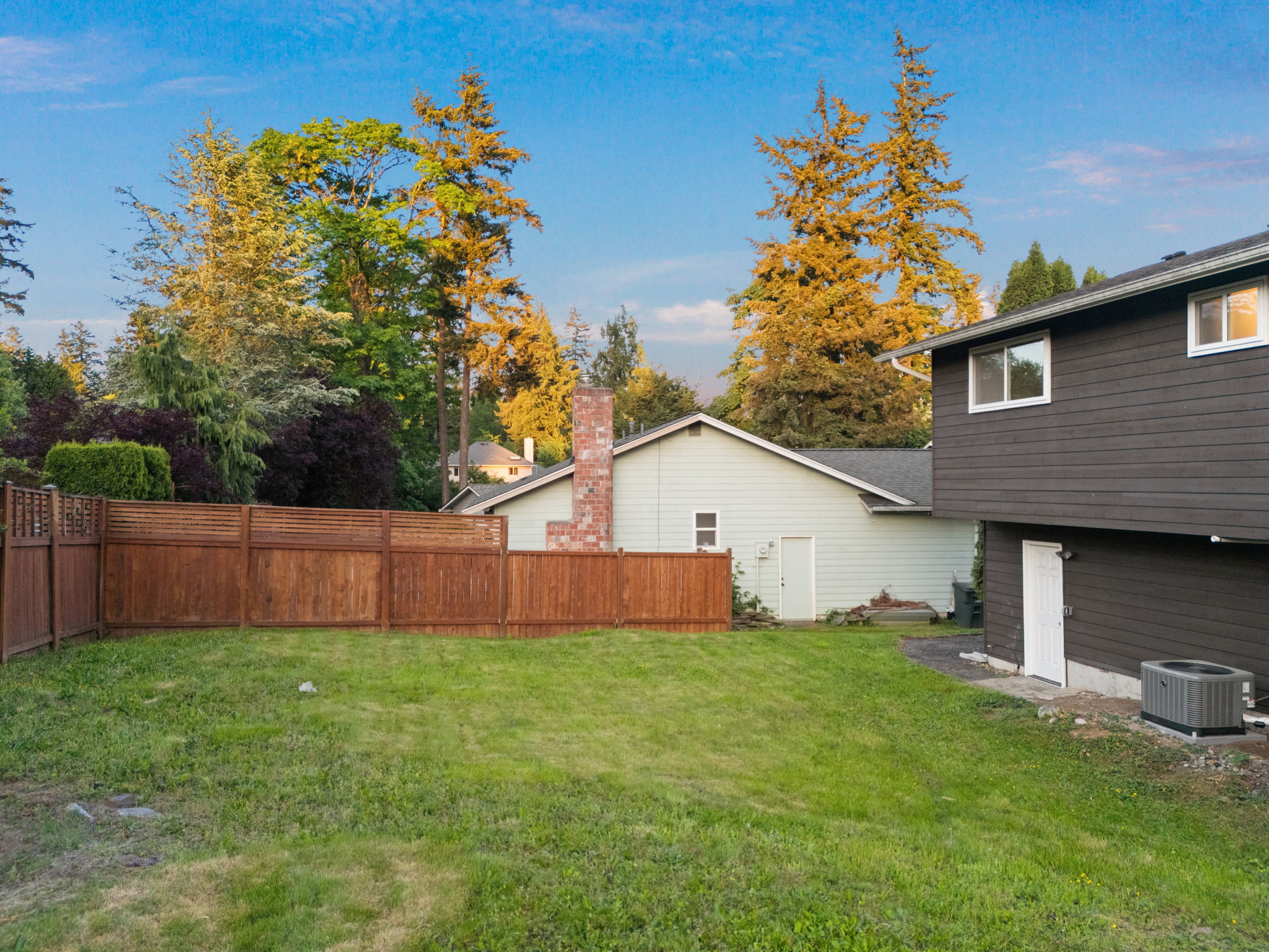 7838 NE 146th St, Kenmore, WA 98028 - 物件實景