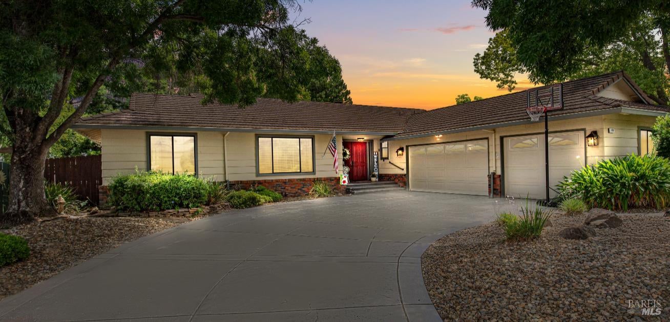 Vacaville, California, 95688, United States, 4 Bedrooms Bedrooms, ,2 BathroomsBathrooms,Residential,For Sale,1857826