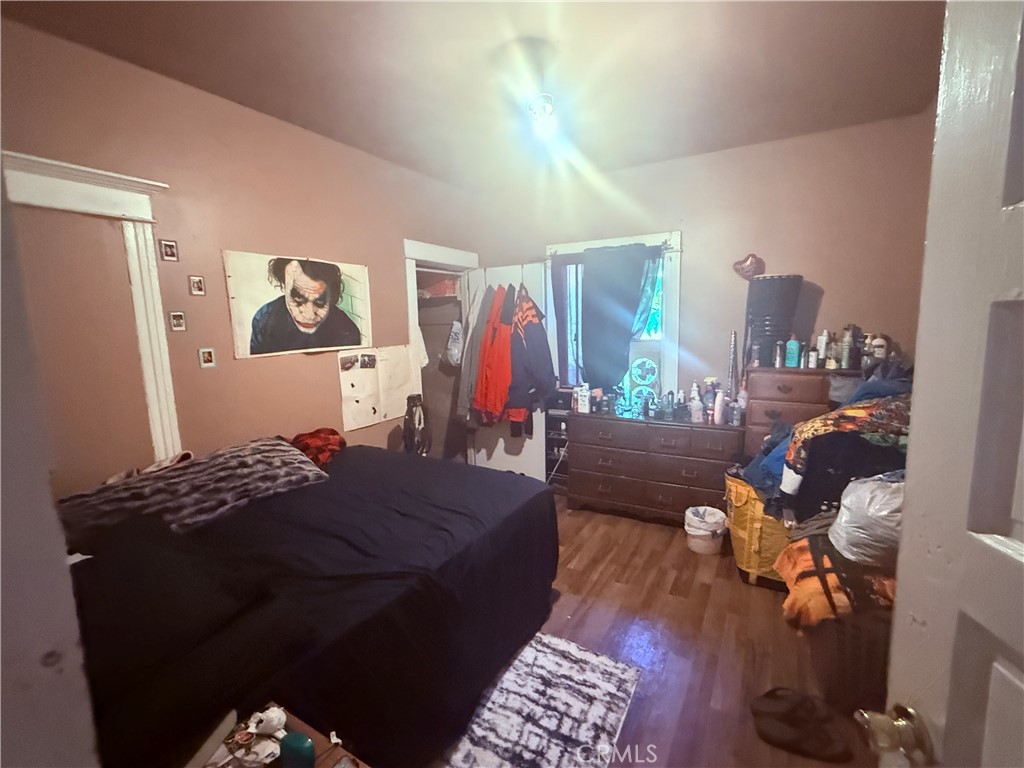 Los Angeles, California, 90018, United States, 3 Bedrooms Bedrooms, ,1 BathroomBathrooms,Residential,For Sale,1887928