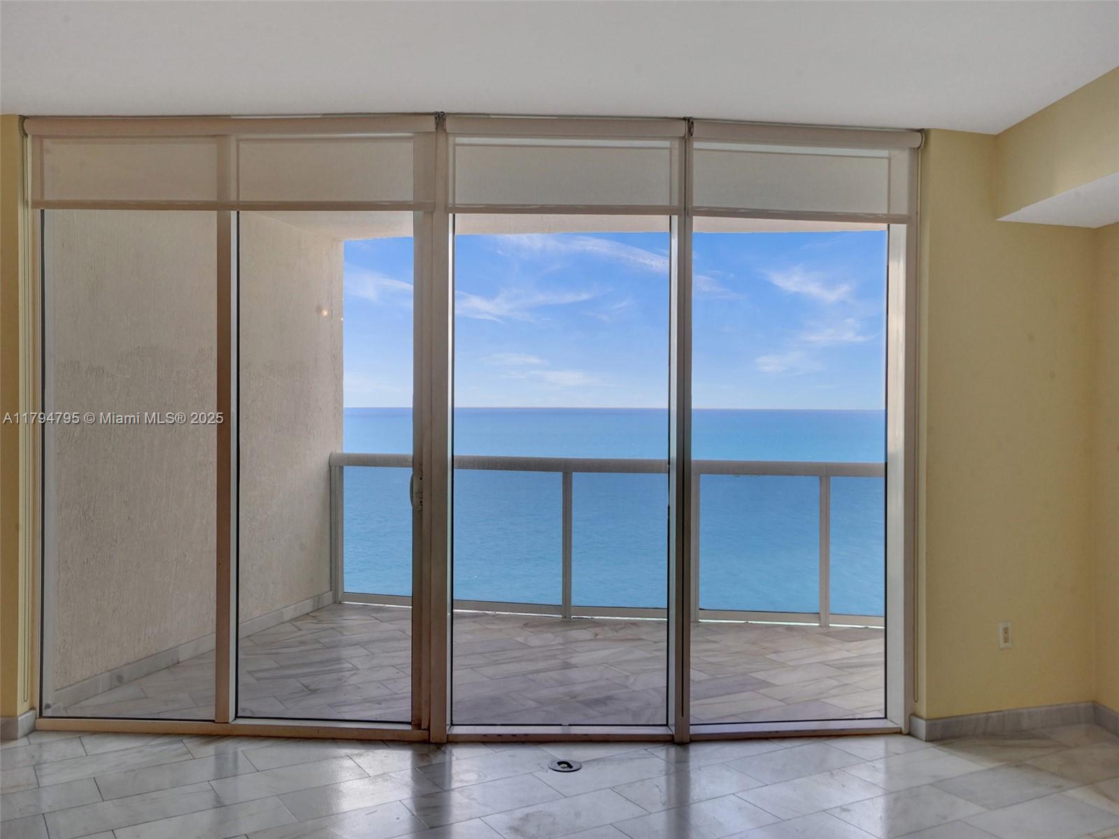 Sunny Isles Beach, Florida, 33160, United States, 2 Bedrooms Bedrooms, ,3 BathroomsBathrooms,Residential,For Sale,1794345