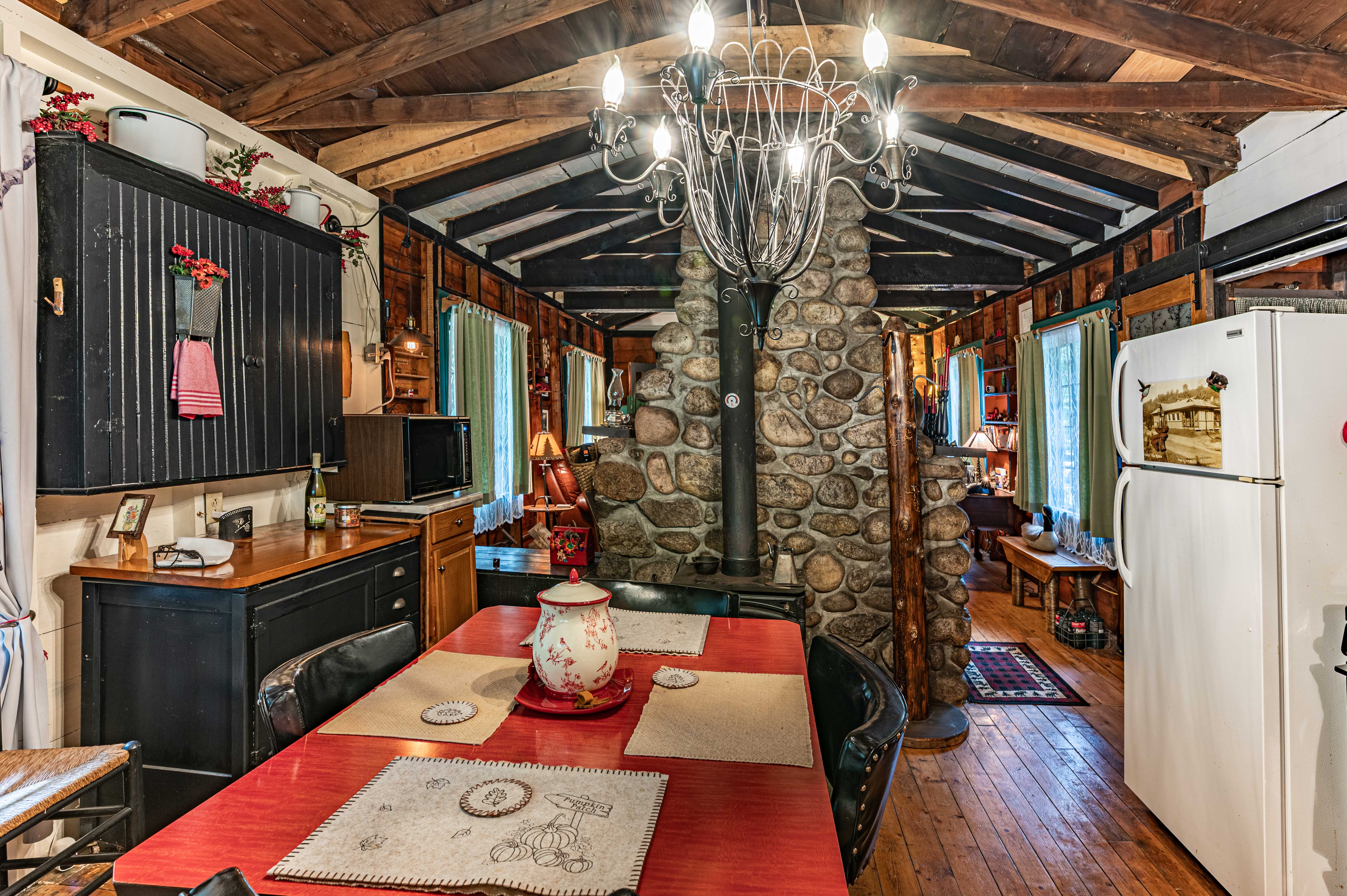  148 Onekio Rd, Thendara, NY, 13472 - 物件實景