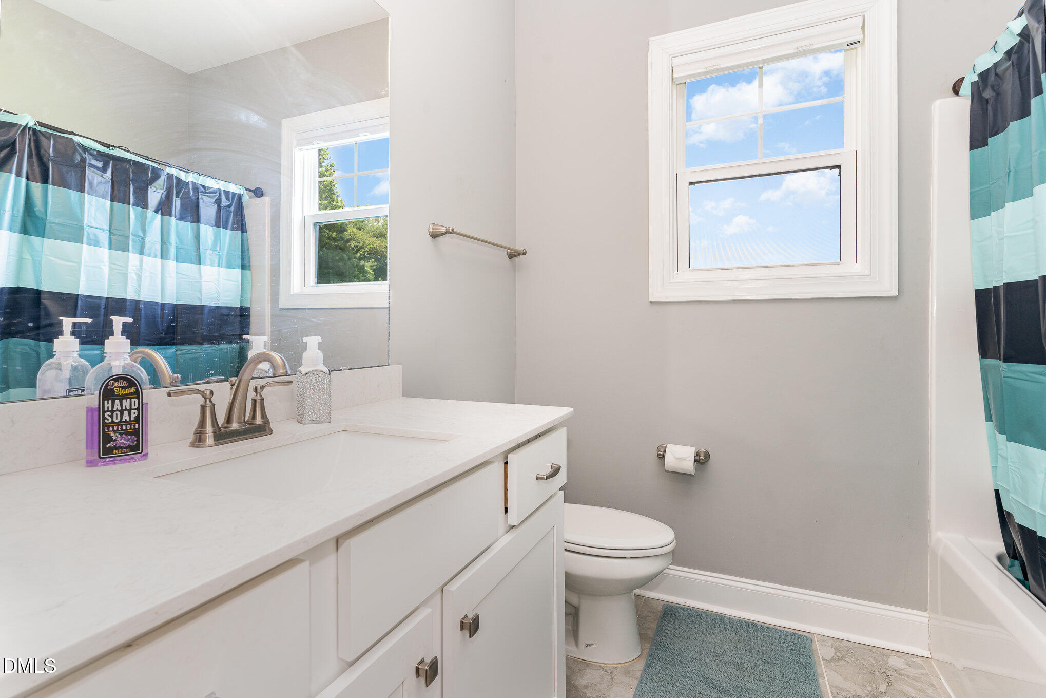 Fuquay Varina, North Carolina, 27526, United States, 4 Bedrooms Bedrooms, ,3 BathroomsBathrooms,Residential,For Sale,1987418