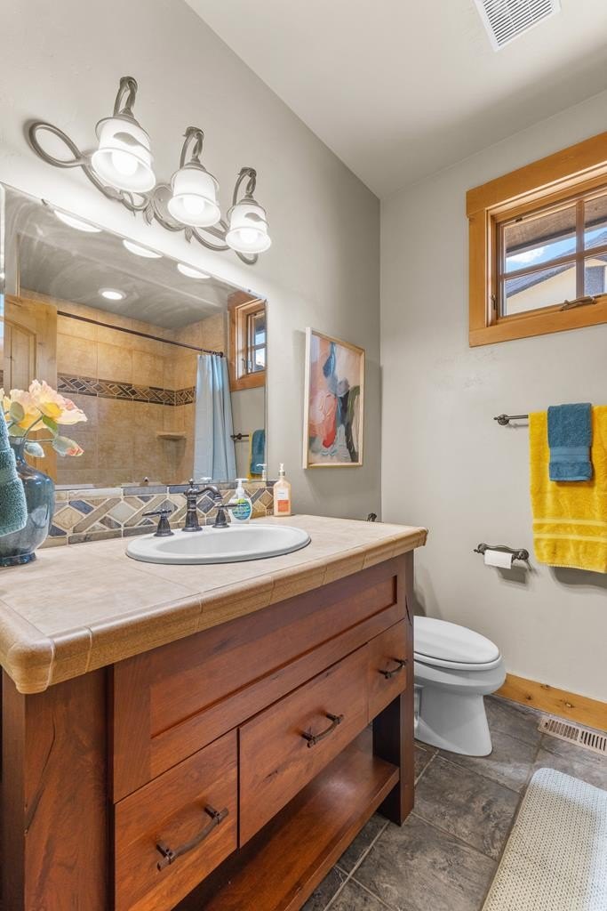 McCall, Idaho, 83638, United States, 4 Bedrooms Bedrooms, ,3 BathroomsBathrooms,Residential,For Sale,1801783
