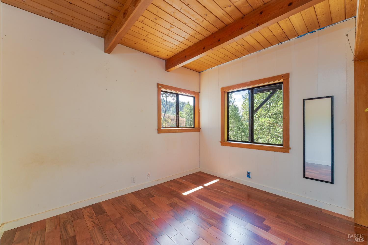Ukiah, California, 95482, United States, 2 Bedrooms Bedrooms, ,1 BathroomBathrooms,Residential,For Sale,1925334