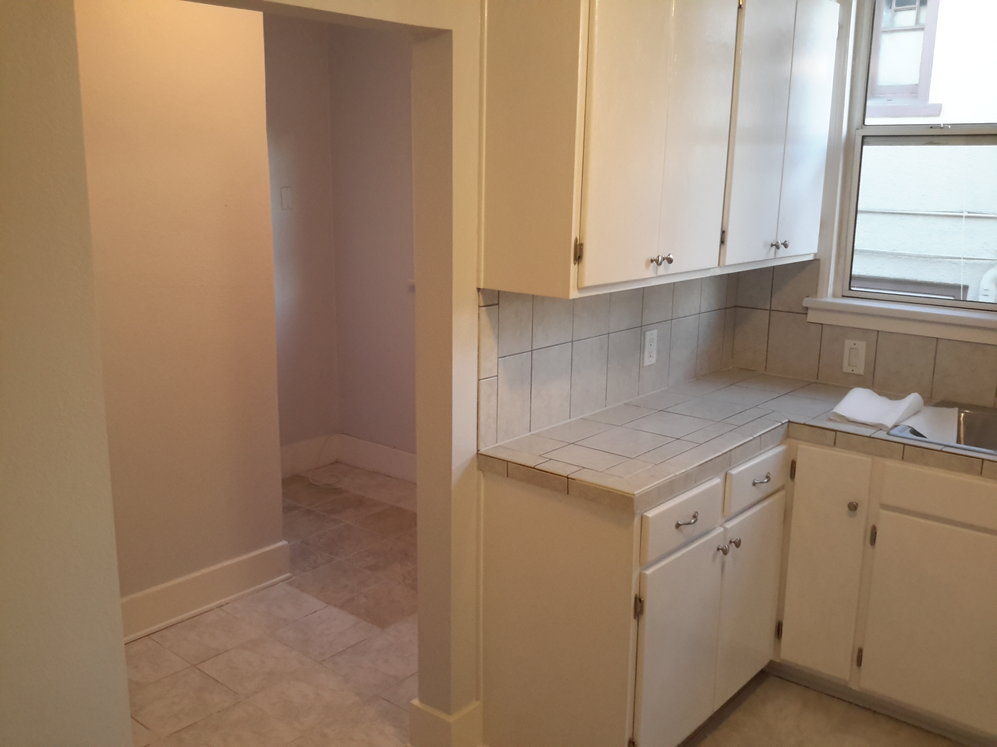 Los Angeles, California, 90019, United States, 8 Bedrooms Bedrooms, ,4 BathroomsBathrooms,Residential,For Sale,1864007