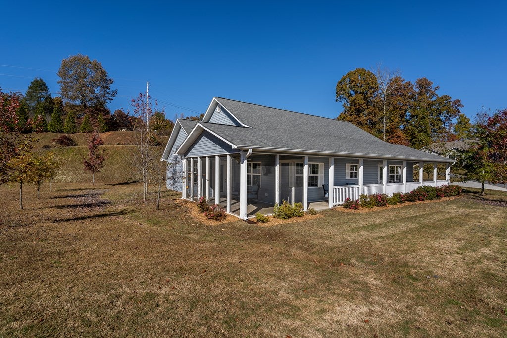 Blue Ridge, Georgia, 30513, United States, 3 Bedrooms Bedrooms, ,2 BathroomsBathrooms,Residential,For Sale,1987936