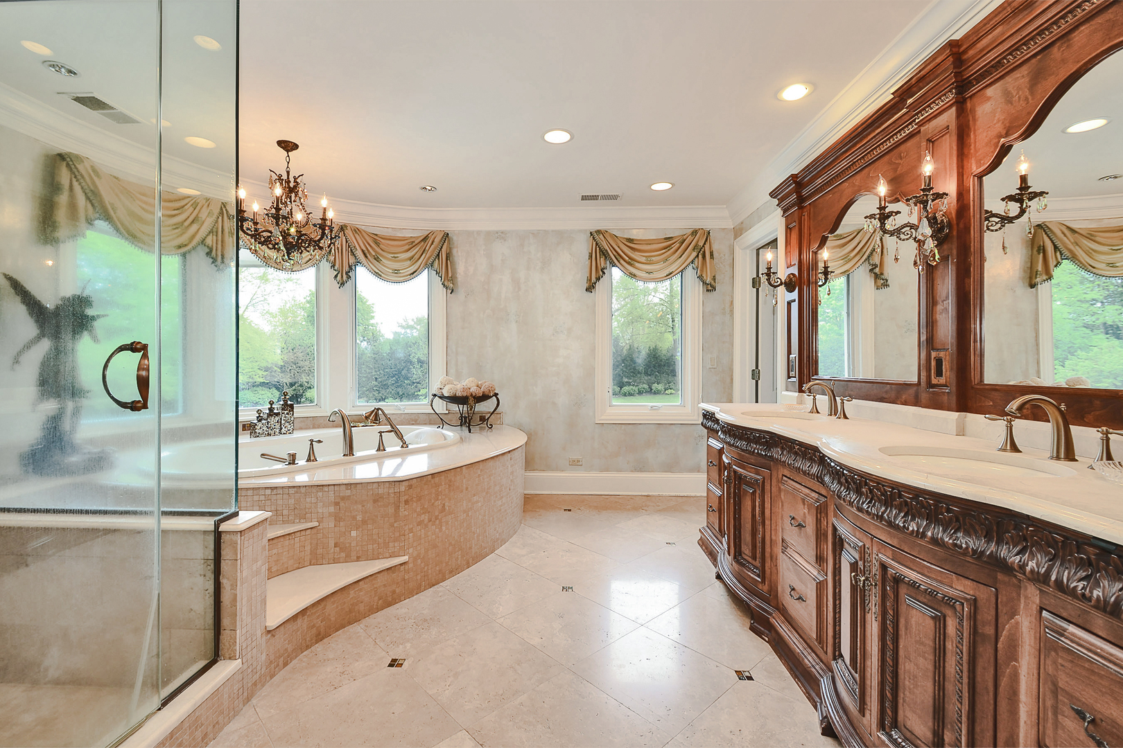 Inverness, Illinois, 60067, United States, 6 Bedrooms Bedrooms, ,10 BathroomsBathrooms,Residential,For Sale,1980609