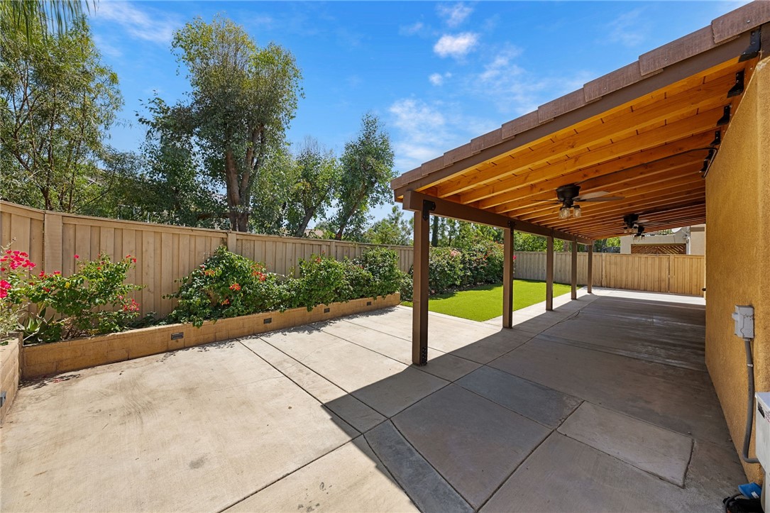 Lake Elsinore, California, 92532, United States, 3 Bedrooms Bedrooms, ,3 BathroomsBathrooms,Residential,For Sale,2049094