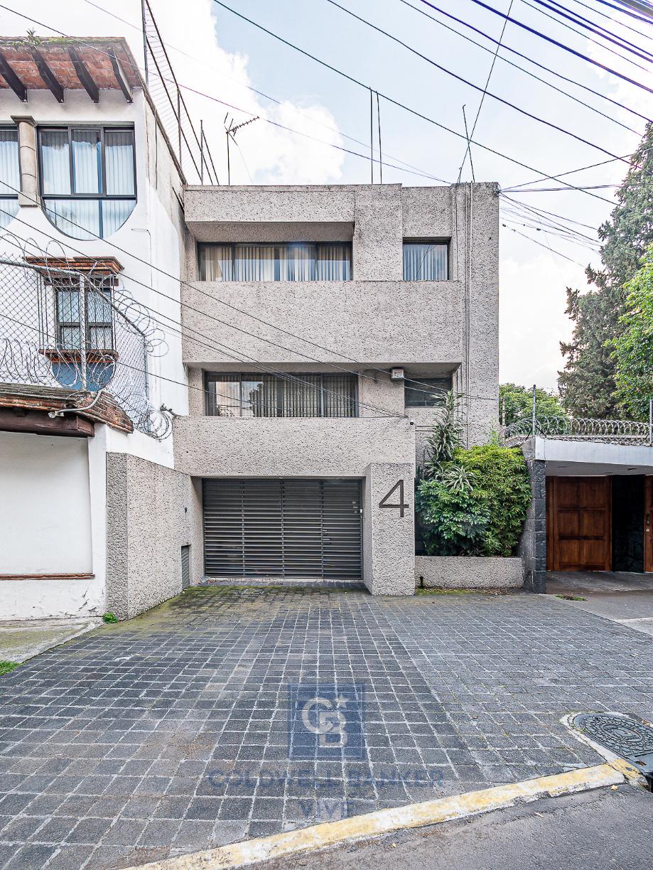 America, Coyoacán, Ciudad de México, 04040, Mexico, 8 Bedrooms Bedrooms, ,2 BathroomsBathrooms,Residential,For Sale,America,1614068