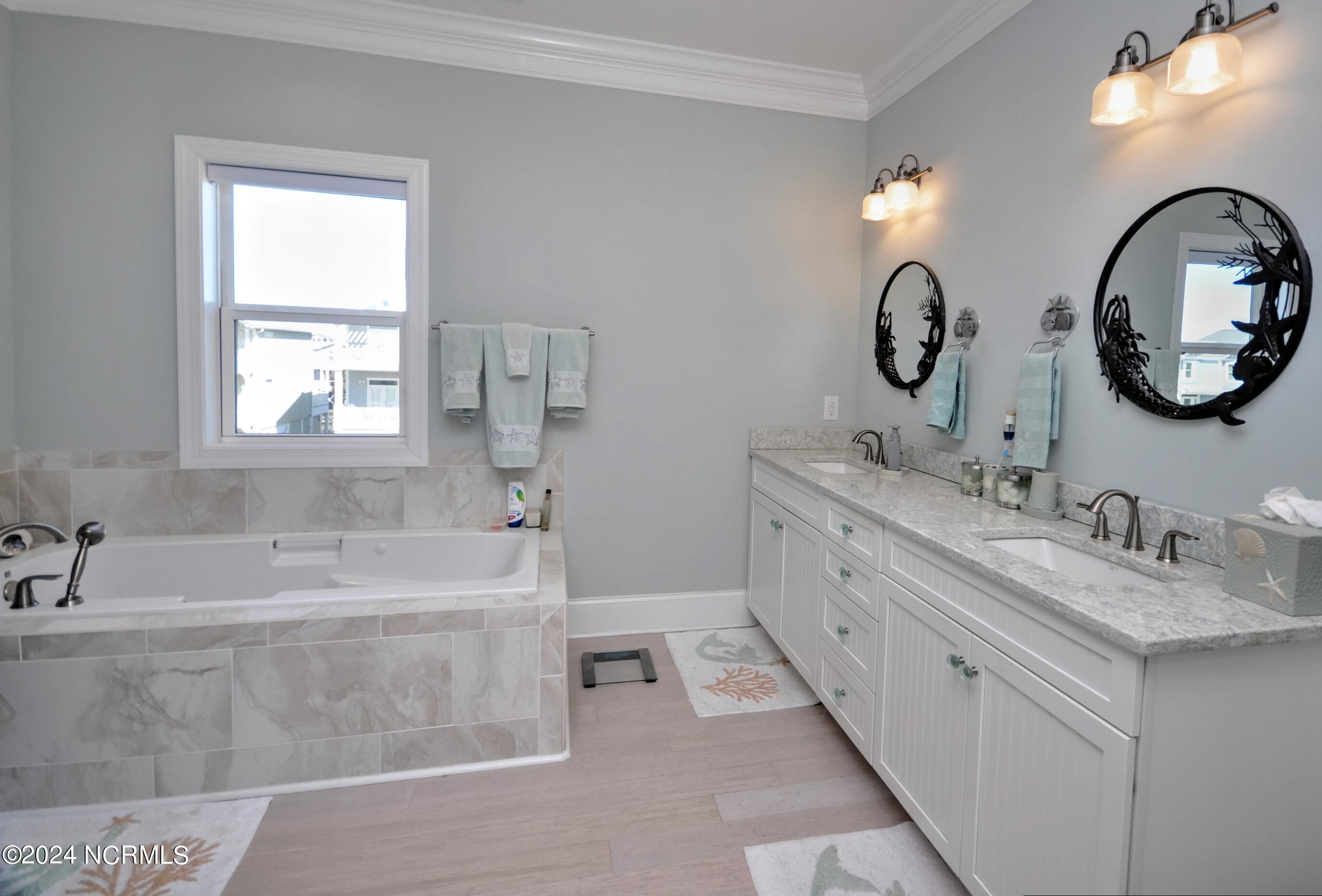 Ocean Isle Beach, North Carolina, 28469, United States, 5 Bedrooms Bedrooms, ,4 BathroomsBathrooms,Residential,For Sale,1828443