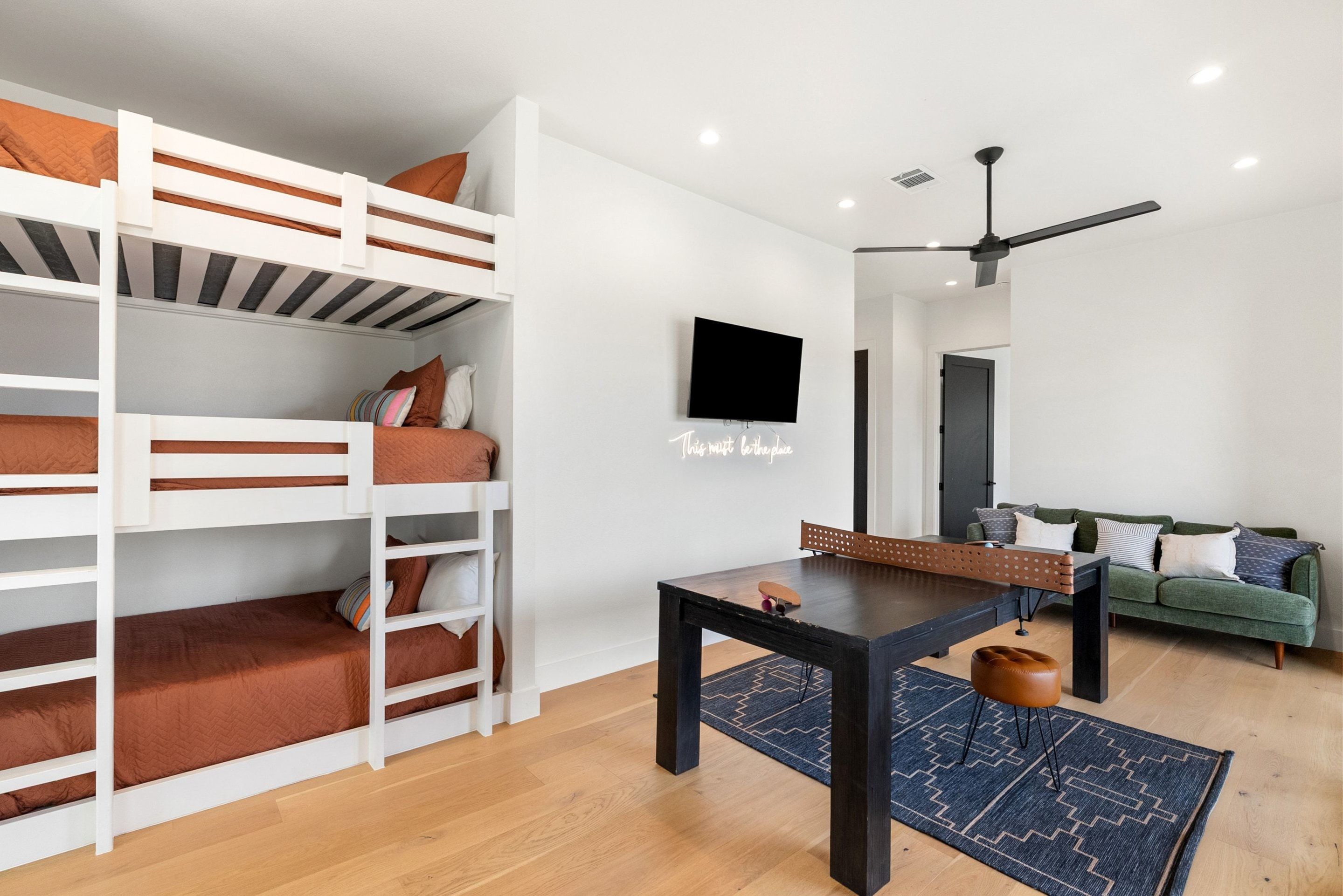  Luxury Value 2023 build on Lake LBJ - 物件實景