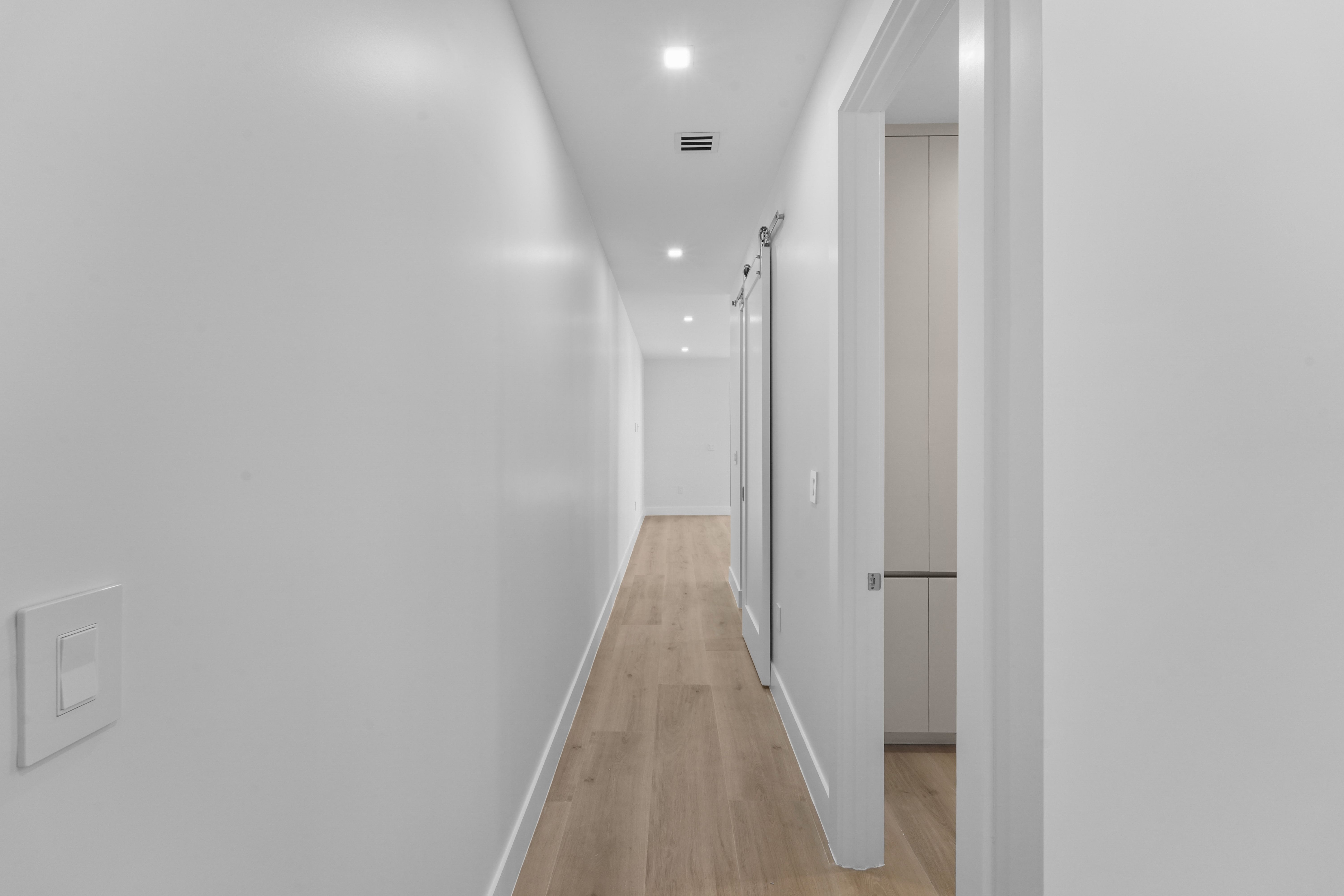  2735 SW 23rd Ter, Miami, FL, 33145 - 物件實景