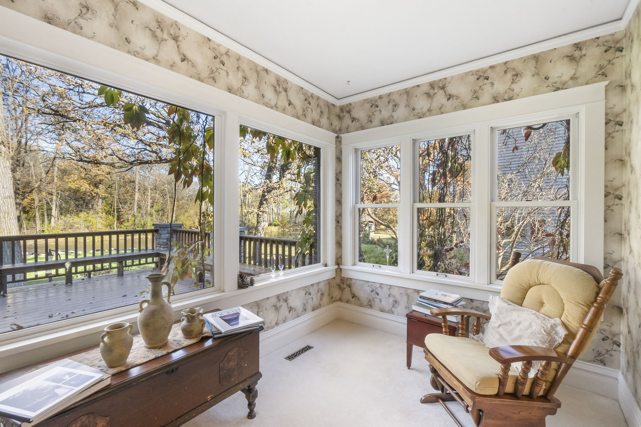 Mason City, Iowa, 50401, United States, 5 Bedrooms Bedrooms, ,3 BathroomsBathrooms,Residential,For Sale,1974101