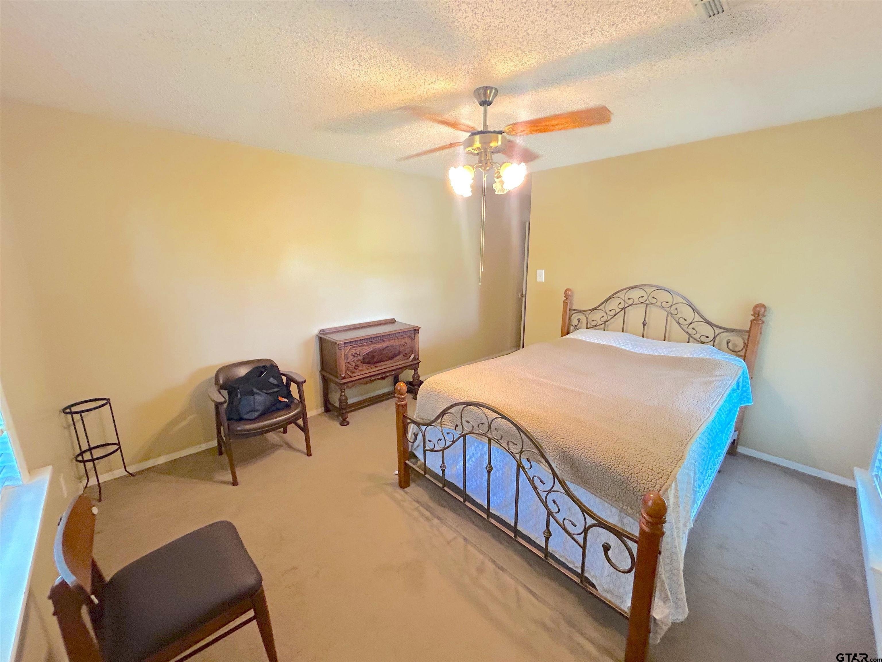 Frankston, Texas, 75763, United States, 3 Bedrooms Bedrooms, ,2 BathroomsBathrooms,Residential,For Sale,1924553