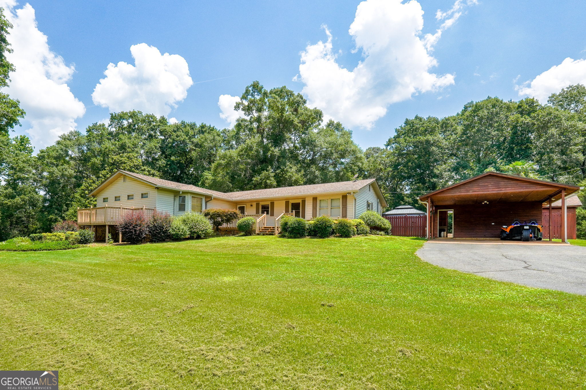 Thomaston, Georgia, 30286, United States, 4 Bedrooms Bedrooms, ,3 BathroomsBathrooms,Residential,For Sale,1952016