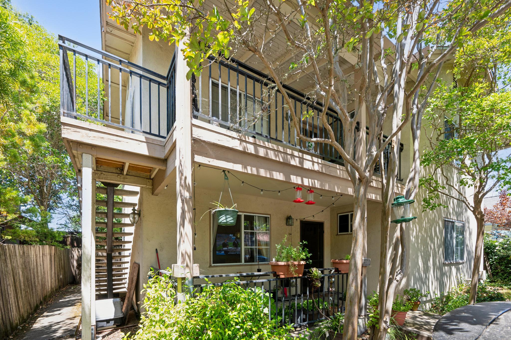  453 Second Street West - 物件實景