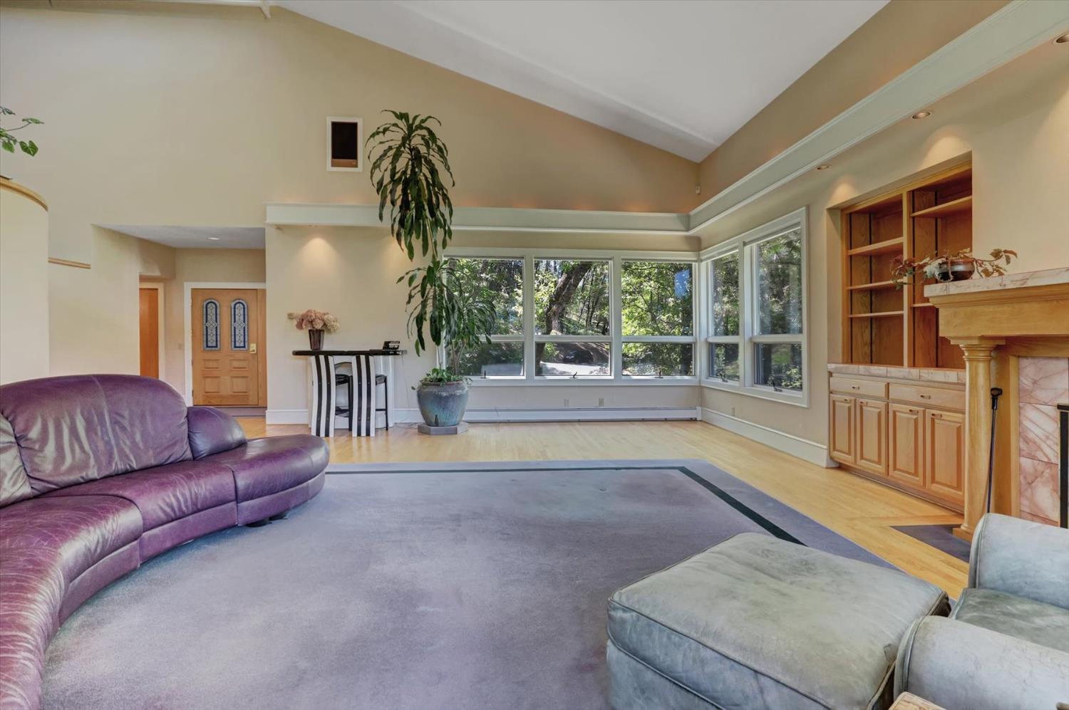 Nevada City, California, 95959, United States, 3 Bedrooms Bedrooms, ,4 BathroomsBathrooms,Residential,For Sale,1903616