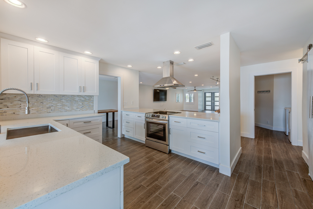 St Pete Beach, Florida, 33706, United States, 4 Bedrooms Bedrooms, ,2 BathroomsBathrooms,Residential,For Sale,1995155