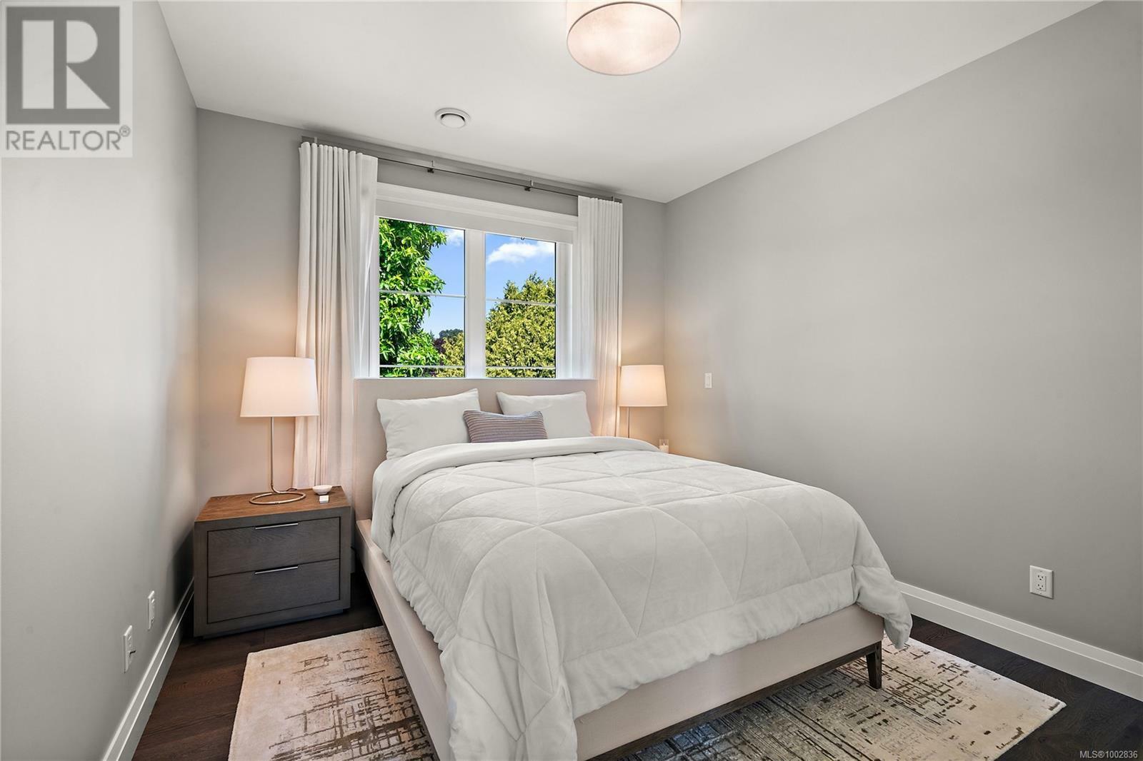 OAK BAY, British Columbia, V8R 3L8, CA, 6 Bedrooms Bedrooms, ,6 BathroomsBathrooms,Residential,For Sale,1874801