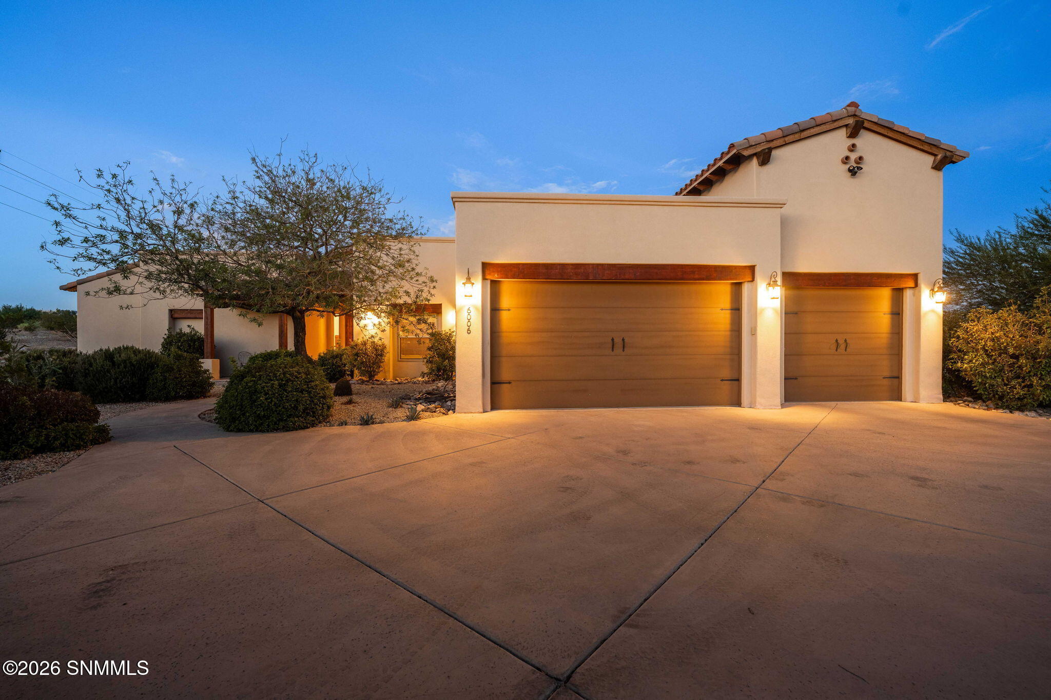 Lazo Del Sur , Las Cruces, NM 88011