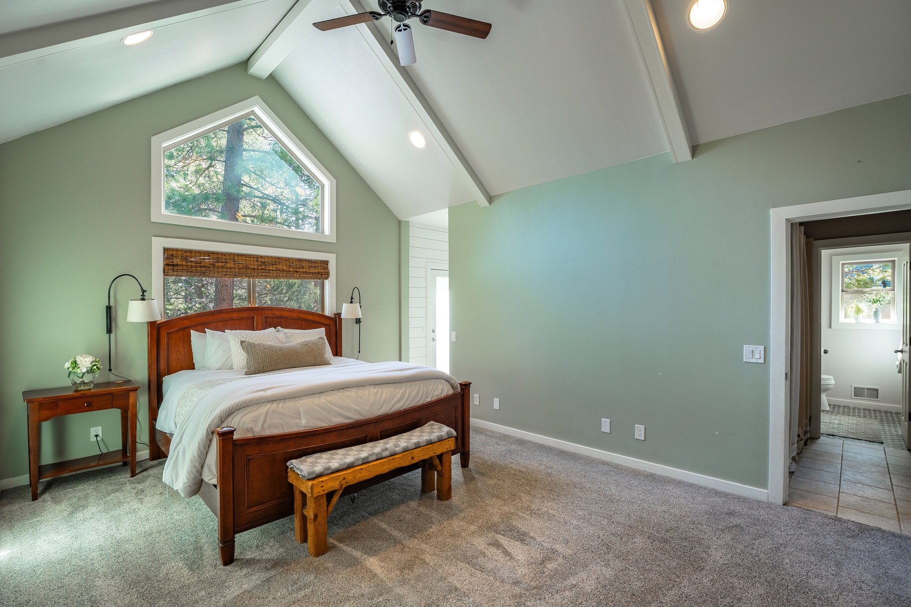  Custom Home in Prosser Lakeview with Lake and Forest Access - 物件實景