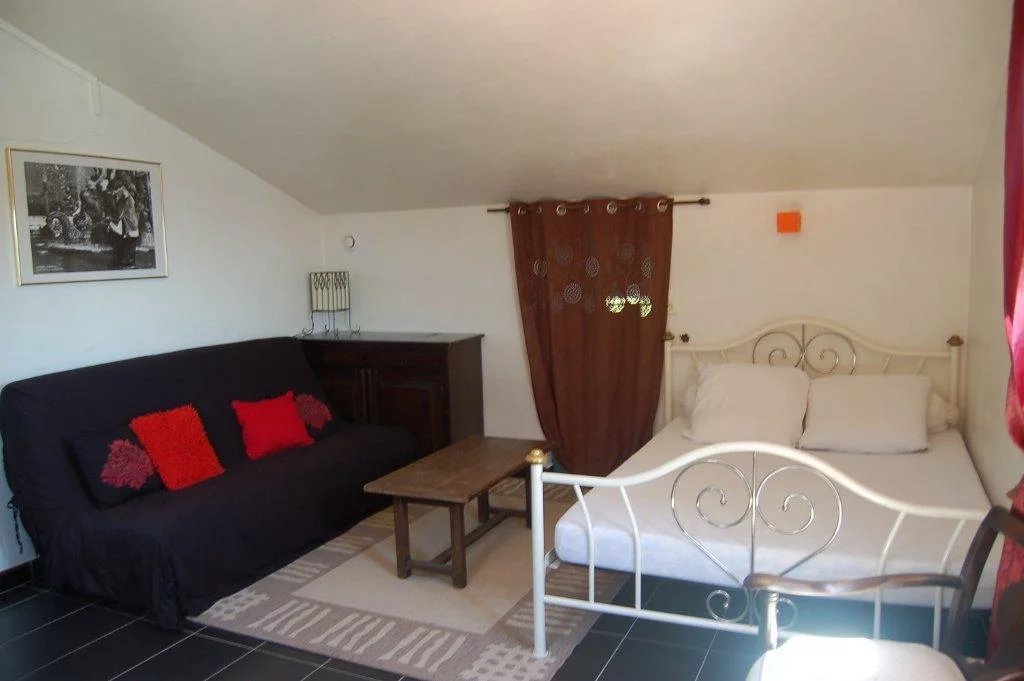 Saint-Raphaël, Provence-Alpes-Côte d’Azur, 83700, FR, 13 Bedrooms Bedrooms, ,16 BathroomsBathrooms,Residential,For Sale,1994506