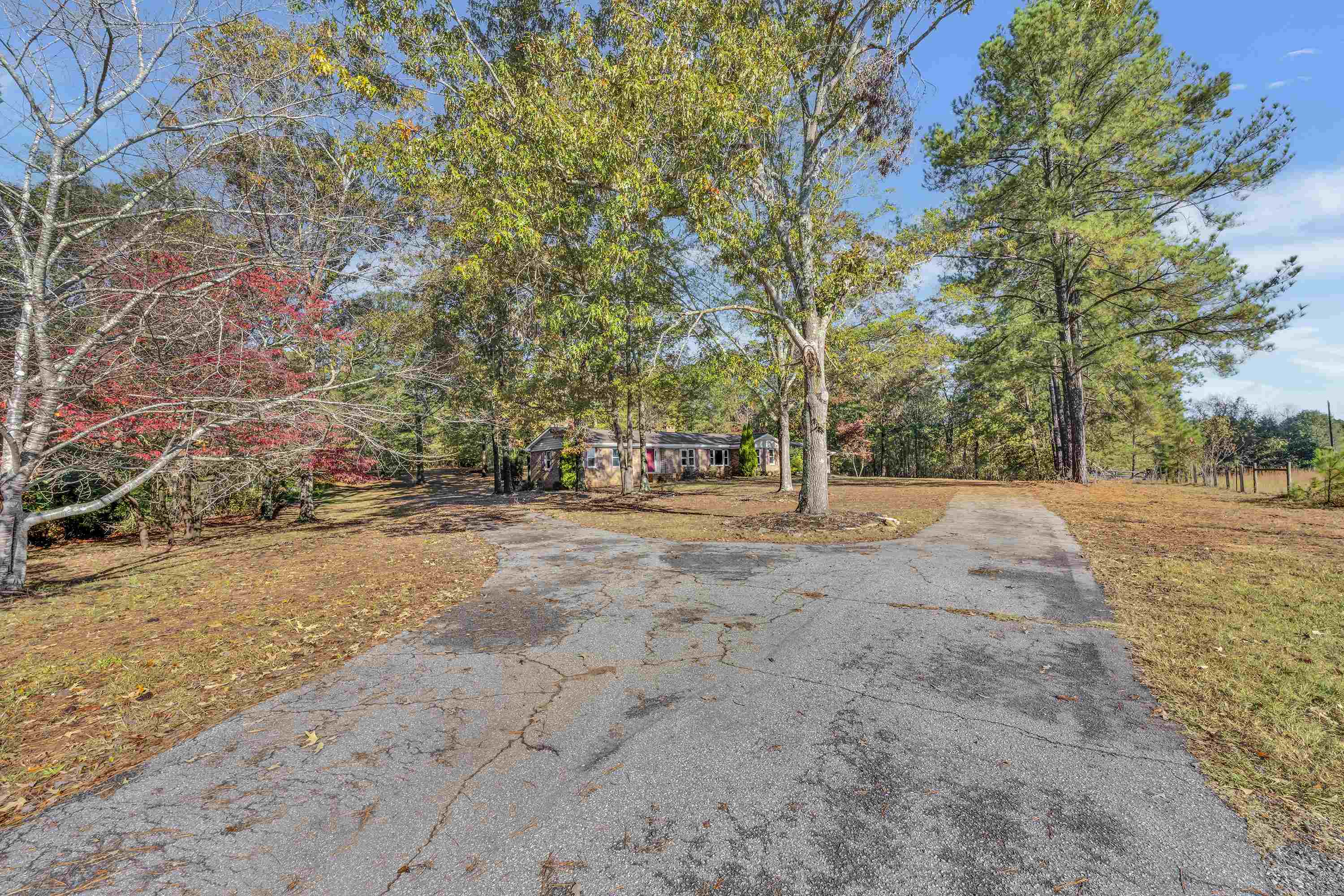 Woodruff, South Carolina, 29388, United States, 3 Bedrooms Bedrooms, ,2 BathroomsBathrooms,Residential,For Sale,1985035