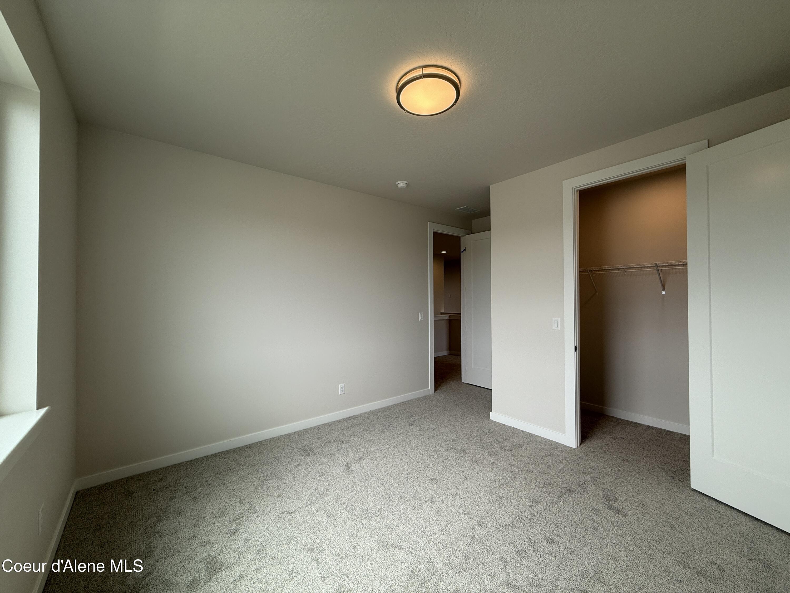 Post Falls, Idaho, 83854, United States, 4 Bedrooms Bedrooms, ,3 BathroomsBathrooms,Residential,For Sale,1927944