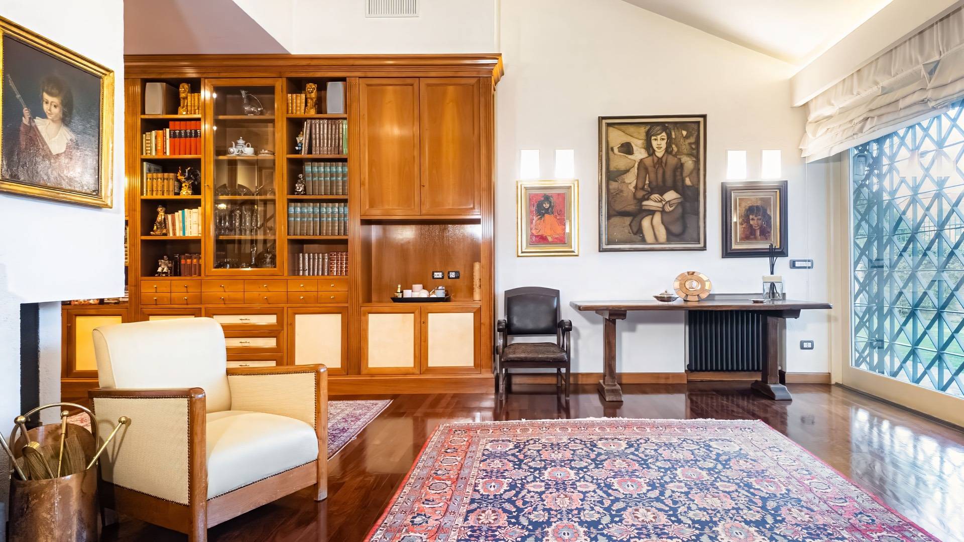 Roma, Roma, 00100, IT, 5 Bedrooms Bedrooms, ,7 BathroomsBathrooms,Residential,For Sale,1805365
