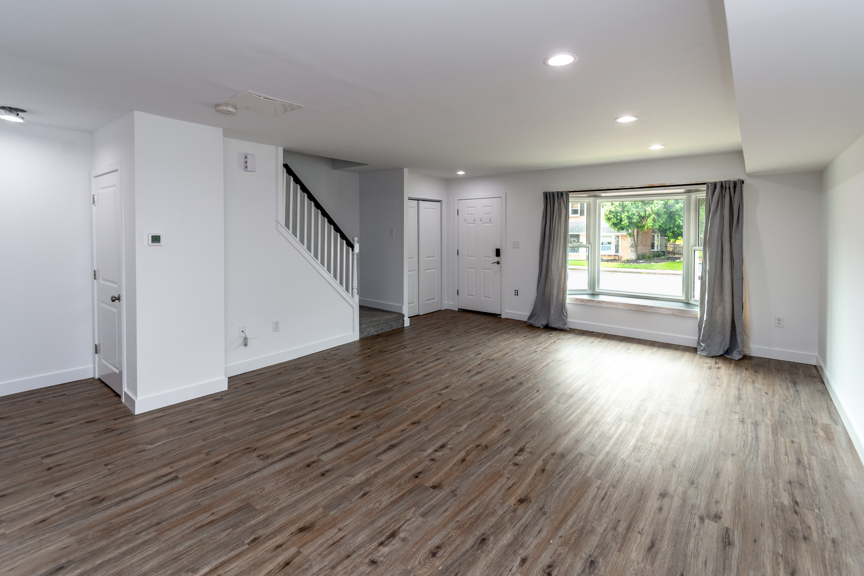  Stylish Three-Bedroom Townhome Near Shops, Dining and SEPTA - 物件實景