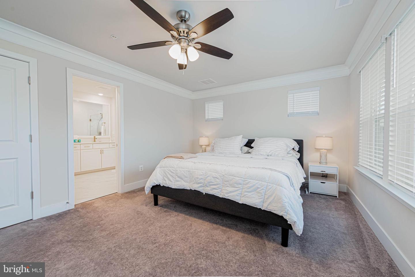 Berlin, Maryland, 21811, United States, 4 Bedrooms Bedrooms, ,5 BathroomsBathrooms,Residential,For Sale,1760244